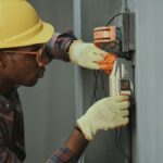 Como Trocar a Fiação Elétrica Antiga: Passo a Passo e Cuidados: Quanto Custa a Mão de Obra Especializada